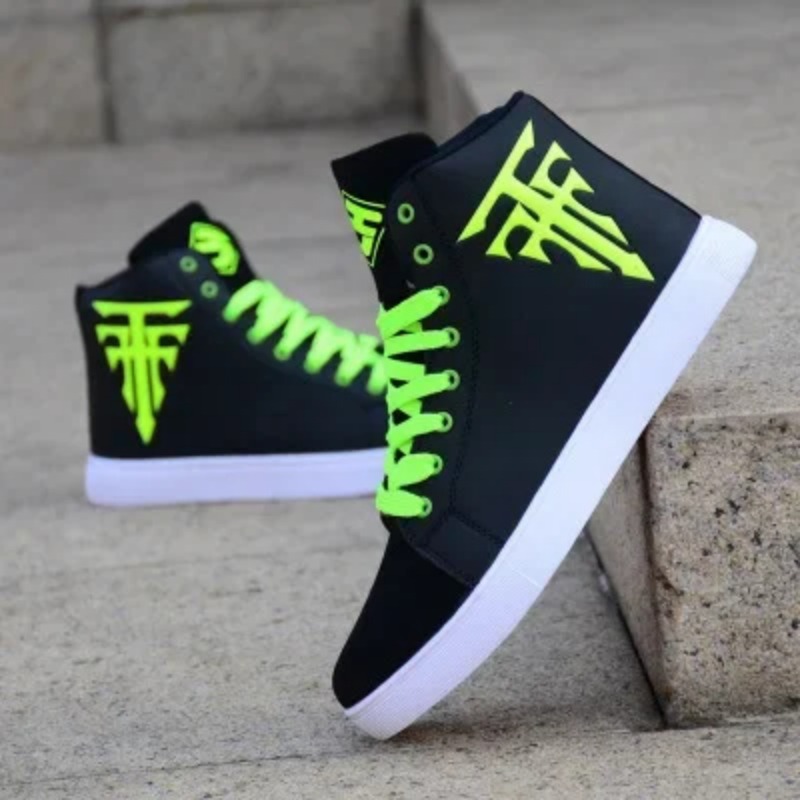Sneakers Man Vulcanized Sneake - Crossfit Male 评论和价格